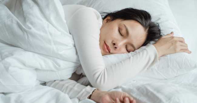 Amalan Mantra Pelet Ampuh Sebelum Tidur Untuk Memikat Wanita